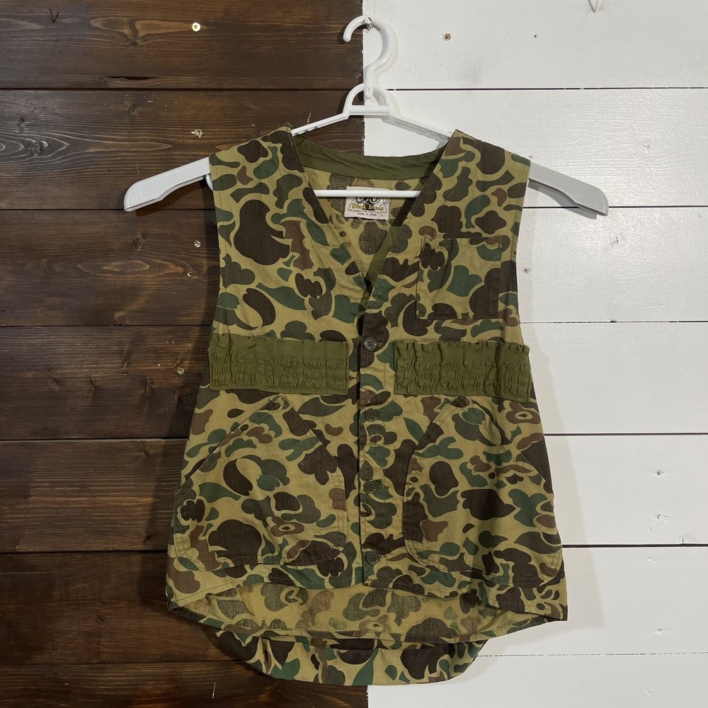 Vintage Black‎ Sheep Hunting Vest